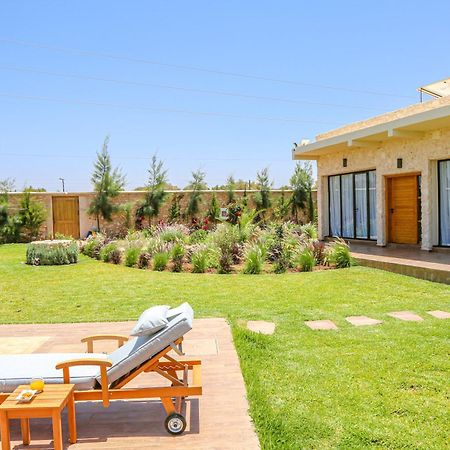 Villa La Rose Bleue - Residence Hoteliere Avec Piscine - Szavíra Kültér fotó