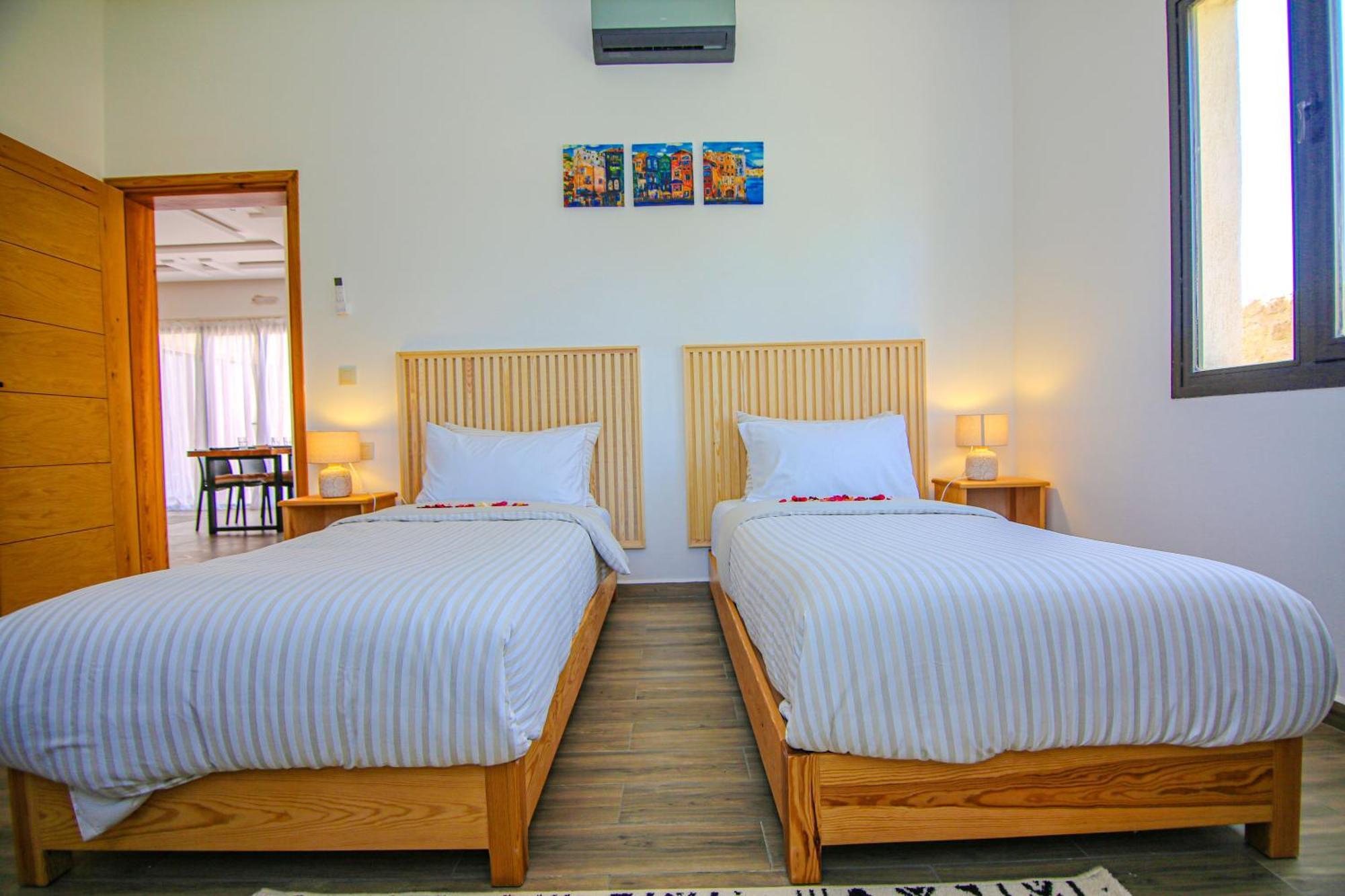 Villa La Rose Bleue - Residence Hoteliere Avec Piscine - Szavíra Kültér fotó